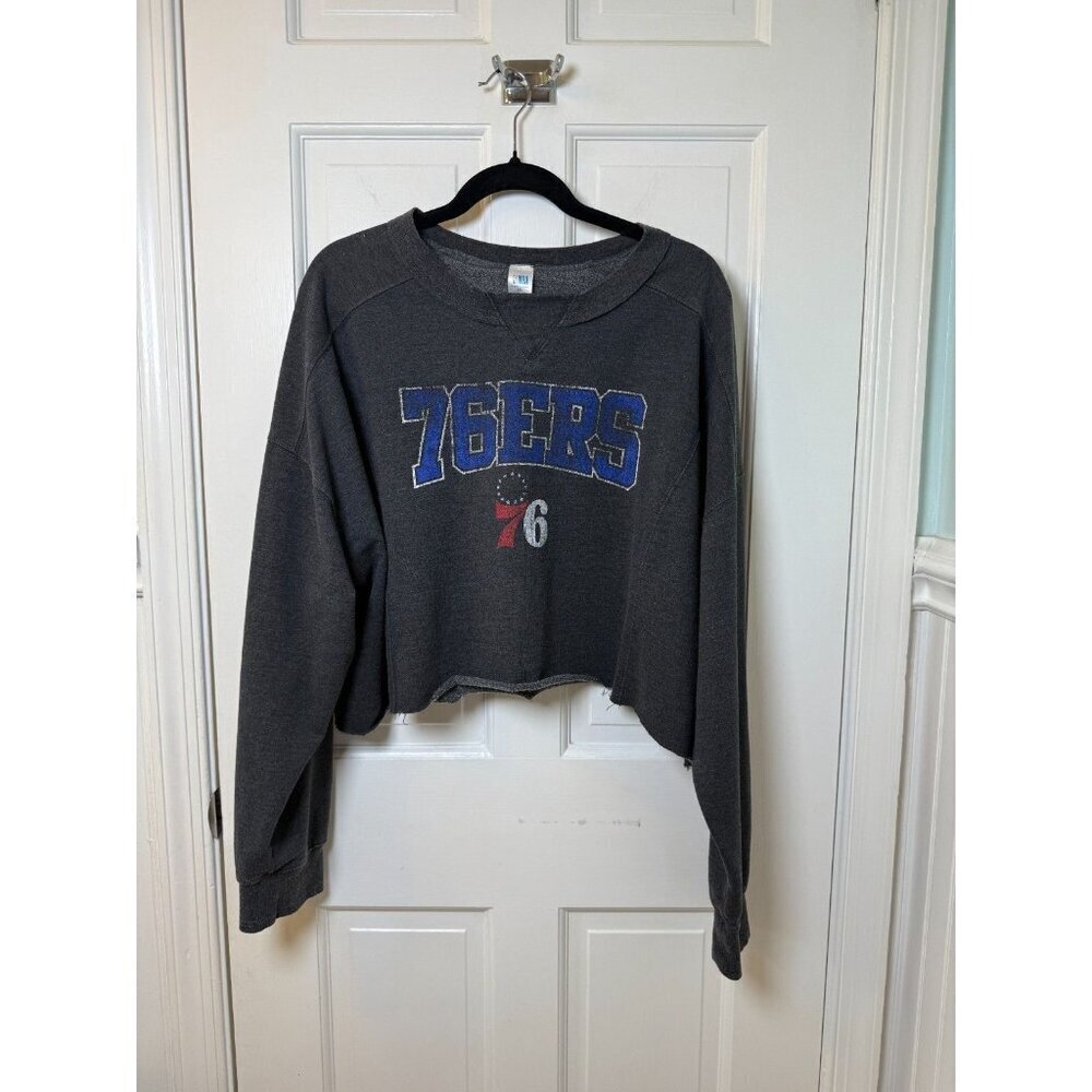 NBA Licensed Philadelphia 76ers Oversized Pullover Gray Women's Sweatshirt 2XL